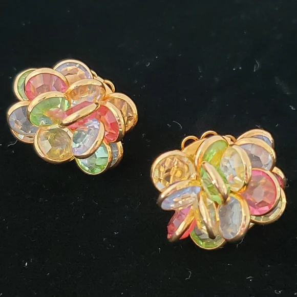 Vintage Pastel Crystal Cluster Earrings Uranium Glass Multi-layer - Picture 1 of 9